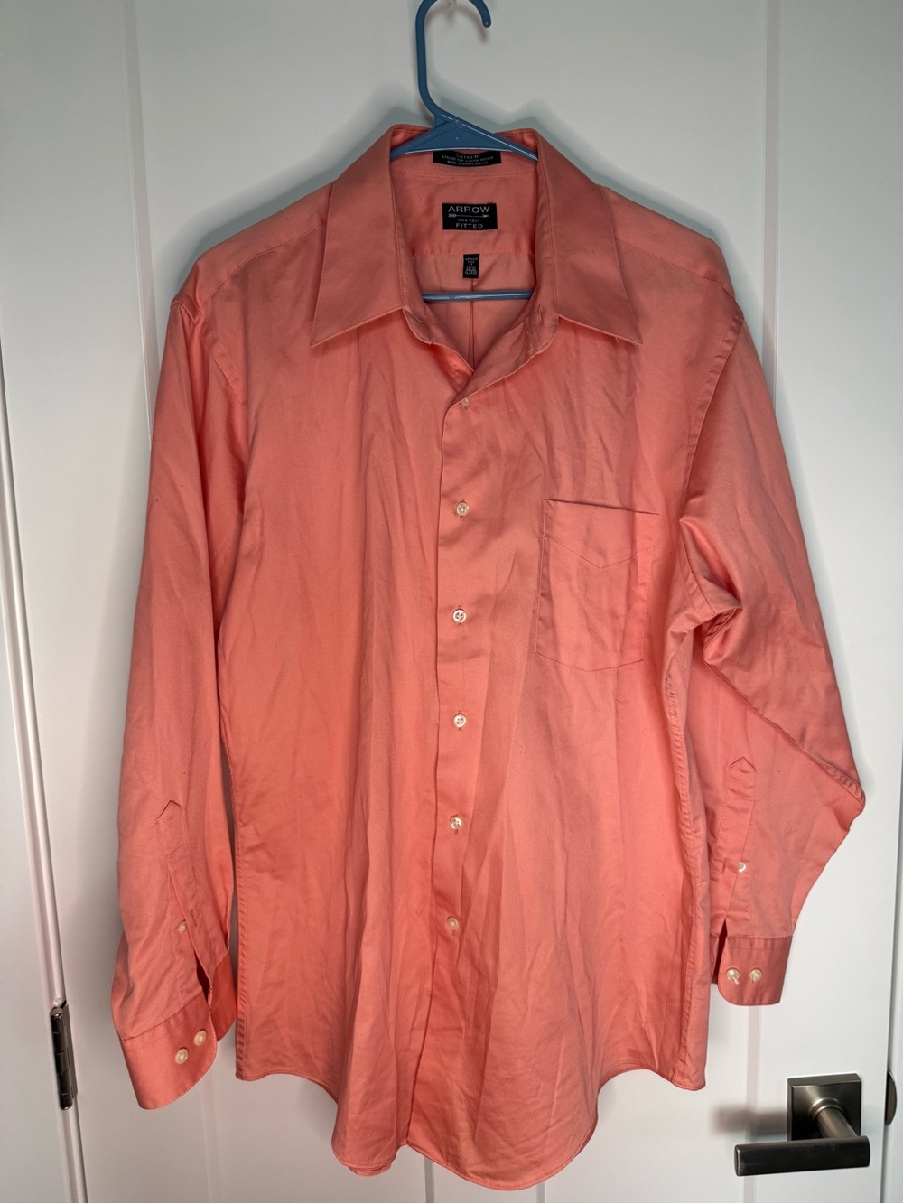 Arrow Men’s Coral Long-Sleeve Button-Down Shirt